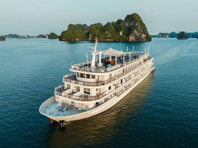 Ambassador Signature Cruise