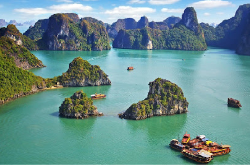 Hanoi Halong Bay Ninh Binh to Danang Tour 7D6N