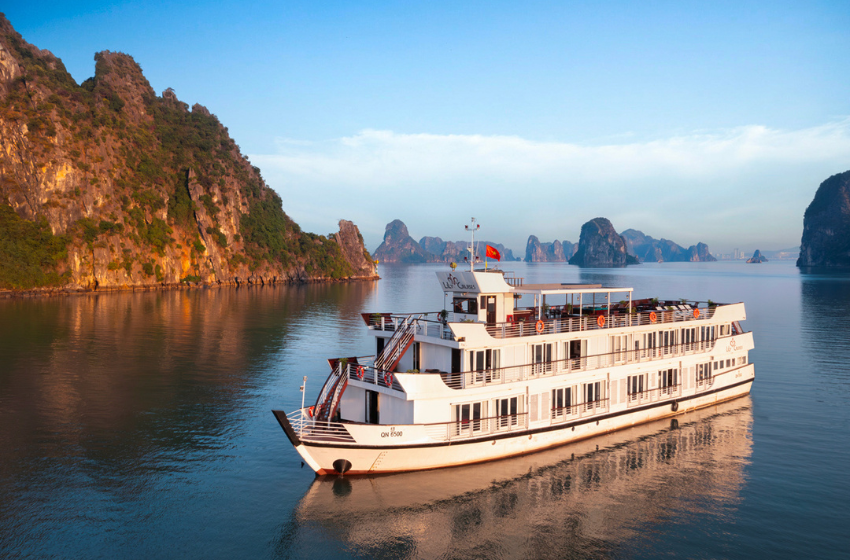 Lily Cruise Halong Bay