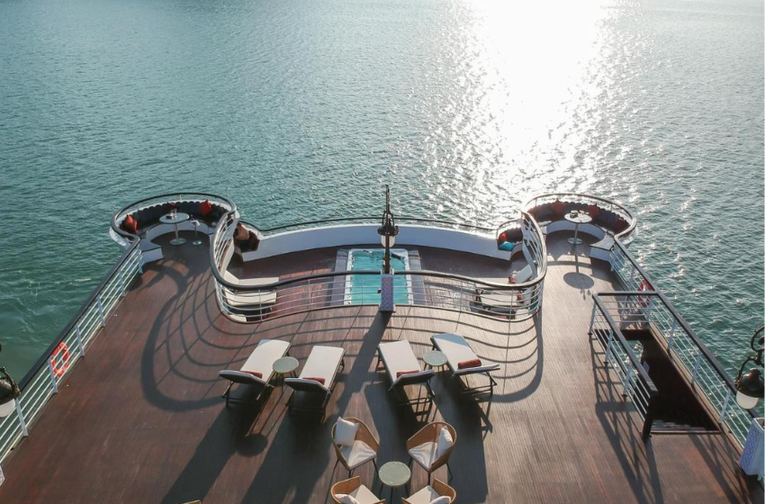 Cong Cruise: A Daily Luxury Cruise in Ha Long Bay - Experience the Best of Vietnam