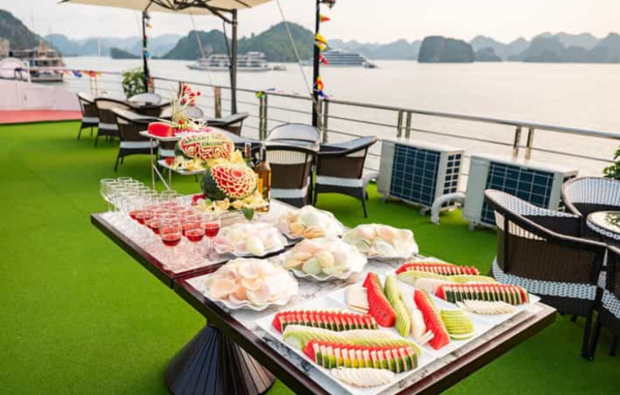 Discover Halong Bay on the Jade Sails Luxury Cruise