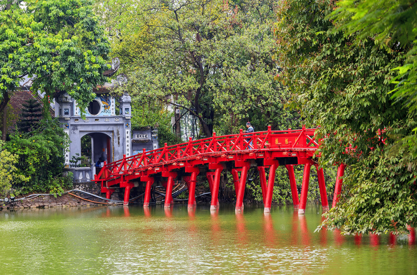  Day 1: Arrive Hanoi – City Tour (L)