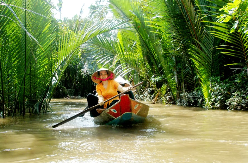 Day 9 : HCM – Mekong Delta full day tour (B/L)