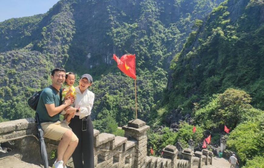 Ninh Binh Private Tour to Hoa Lu Tam Coc Mua Cave