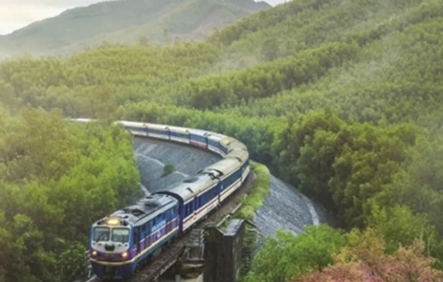 Sapa Trekking Tour from Hanoi By Train 2D1N