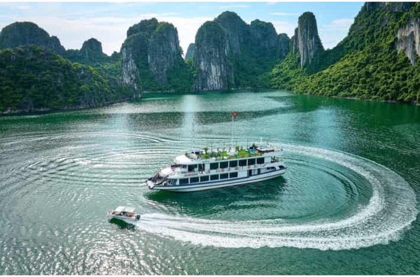 Discover the Best Halong Bay Day Cruise 8 Hours: A Perfect Adventure