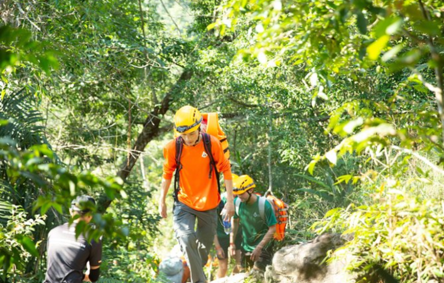 Abandoned Valley Trekking in Jungle Tour