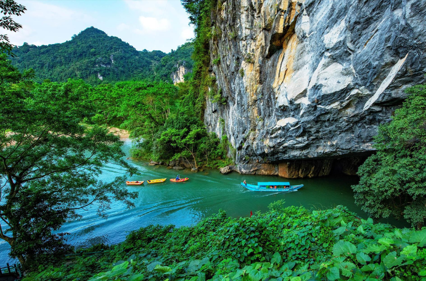  Explore the Hidden Wonders: Phong Nha and Paradise Cave Tour Full Day