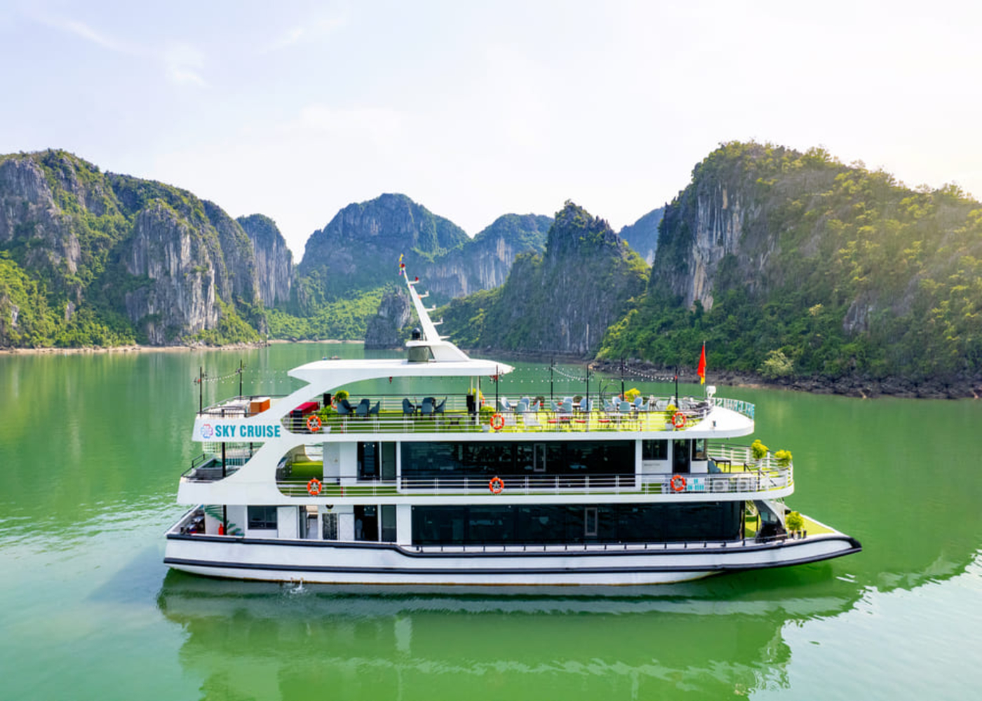 Halong Bay Cruises Halong Bay Cruises - Image 1