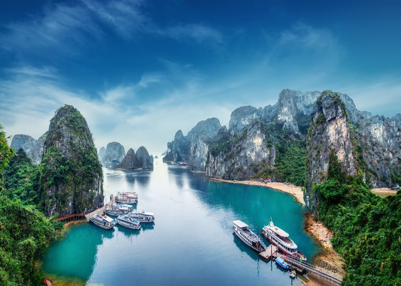 South Vietnam Package Tours South Vietnam Package Tours - Image 1